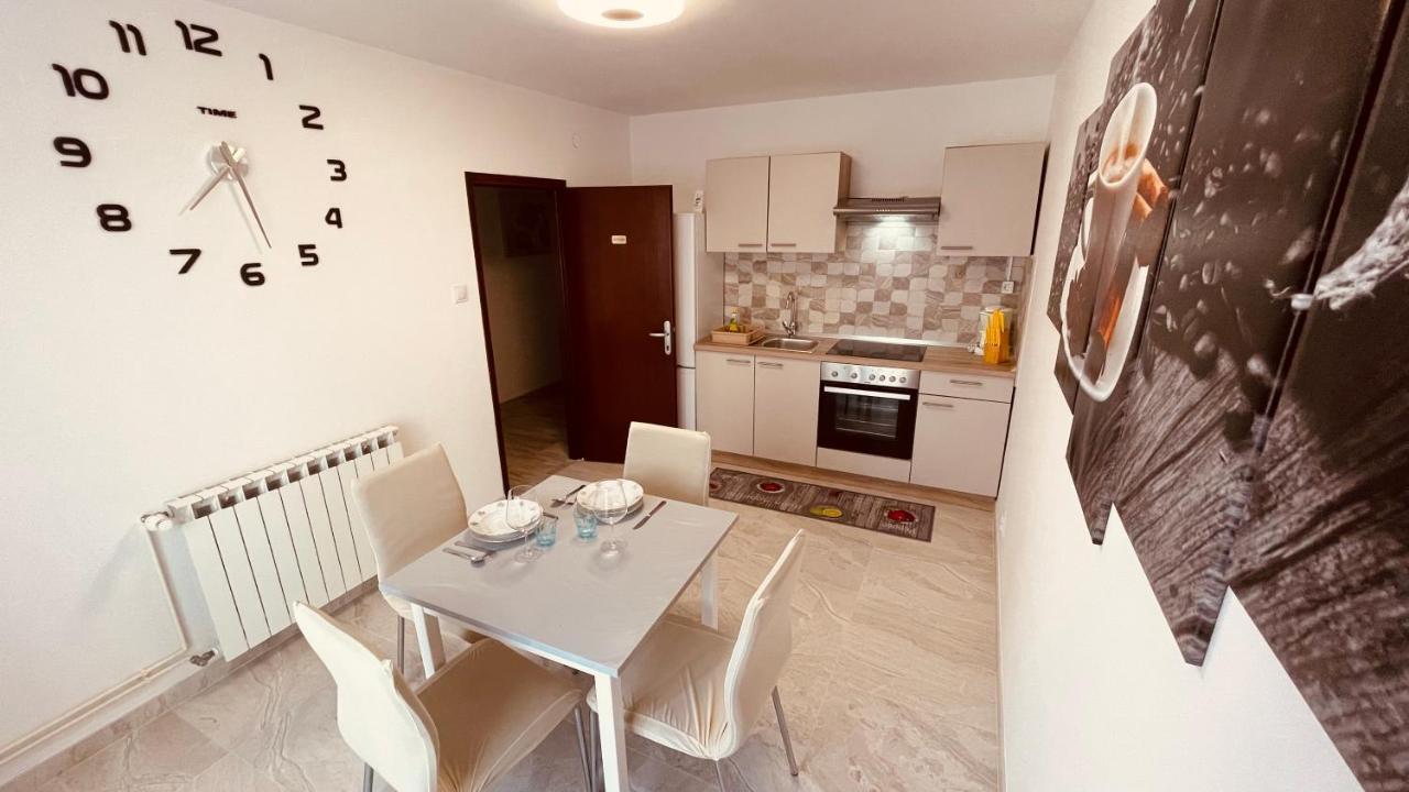 The Secret Orchid Apartment Rovinj Luaran gambar